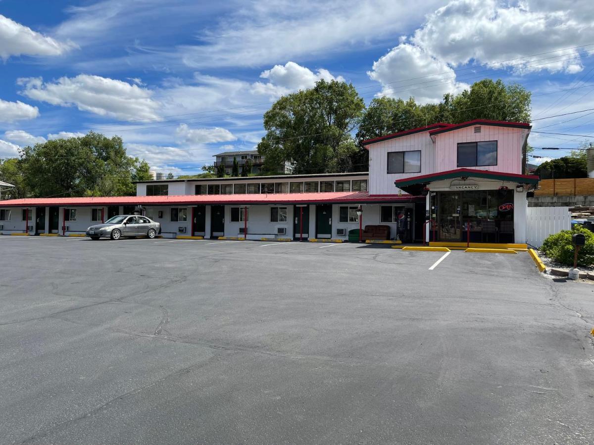 Apple Inn Motel เชอลาน ภายนอก รูปภาพ